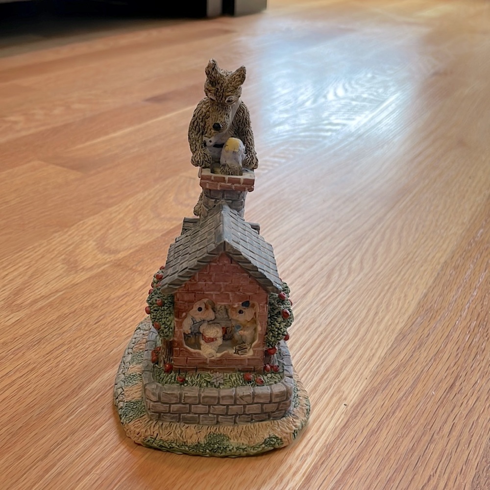 Three Little Pigs Figurine